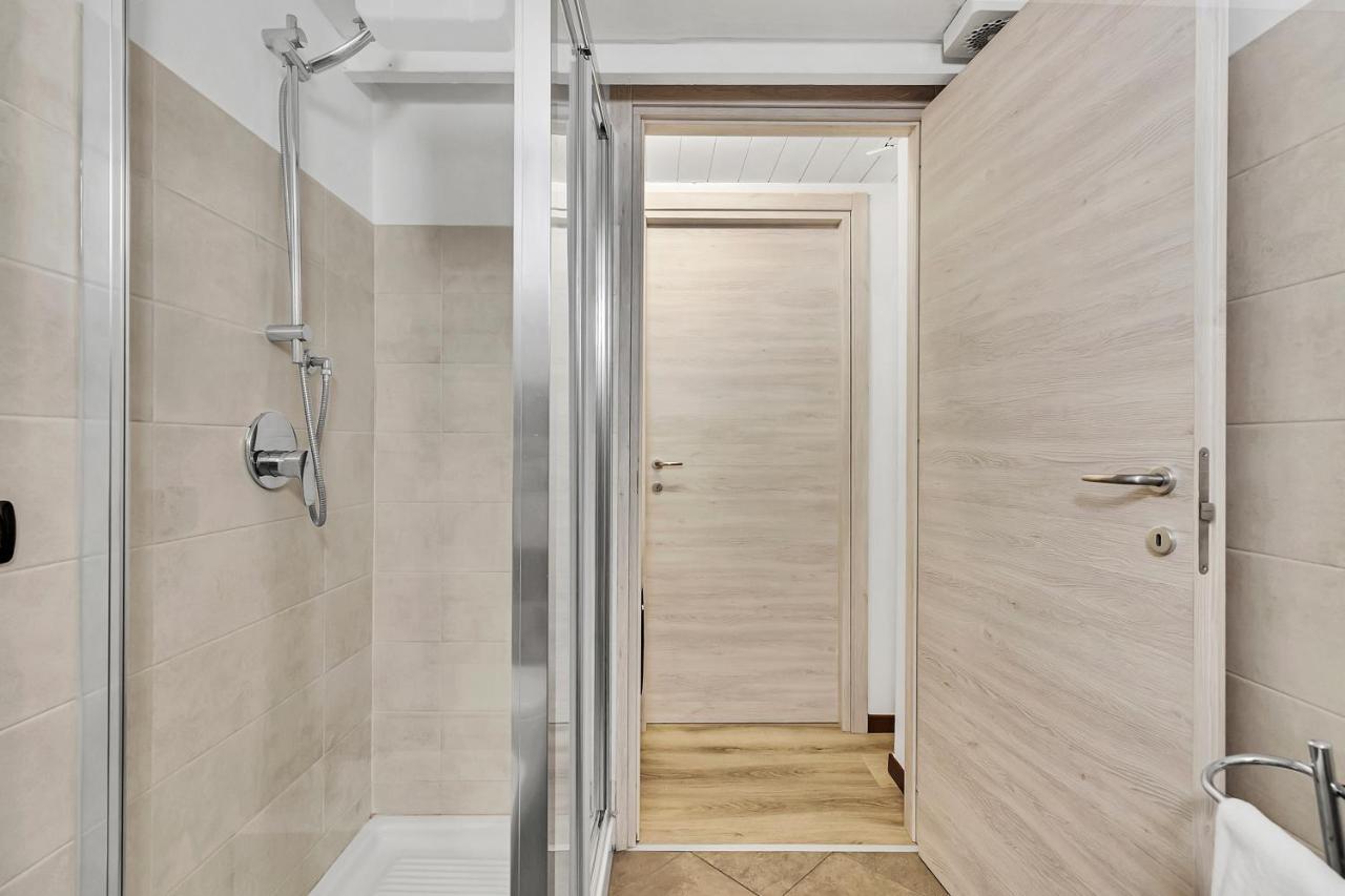 דירות Loft Daiquiri Nel Centro Di Milano, Via Sottocorno, Porta Vittoria מראה חיצוני תמונה